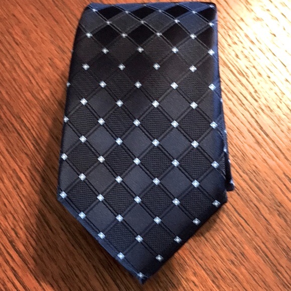 Jones New York Tie - Picture 3 of 9